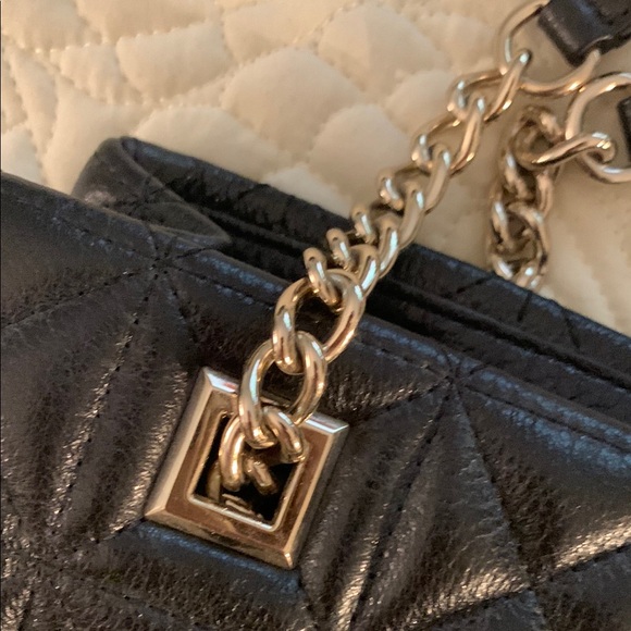 Kate Spade Black Quilted Shoulder Bag with Gold Hardware - Picture 3 of 13